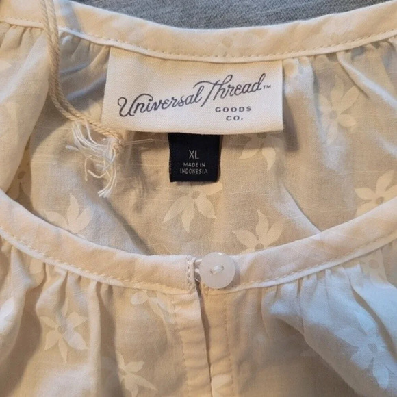 NWT Women's Short Sleeve Button-Front Blouse Relaxed Billowy Euro Summer - Picture 4 of 9